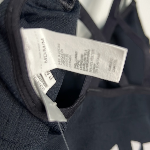 Under Armour Sports Bra - Picture 4 of 5